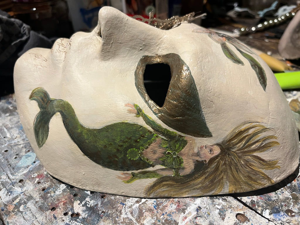 Handgemaakt Venetiaans mannenmasker met zeemeermin tattoo |Kunstwarenuis Jet