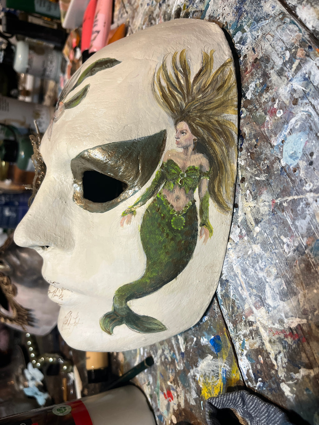 Handgemaakt Venetiaans mannenmasker met zeemeermin tattoo |Kunstwarenuis Jet