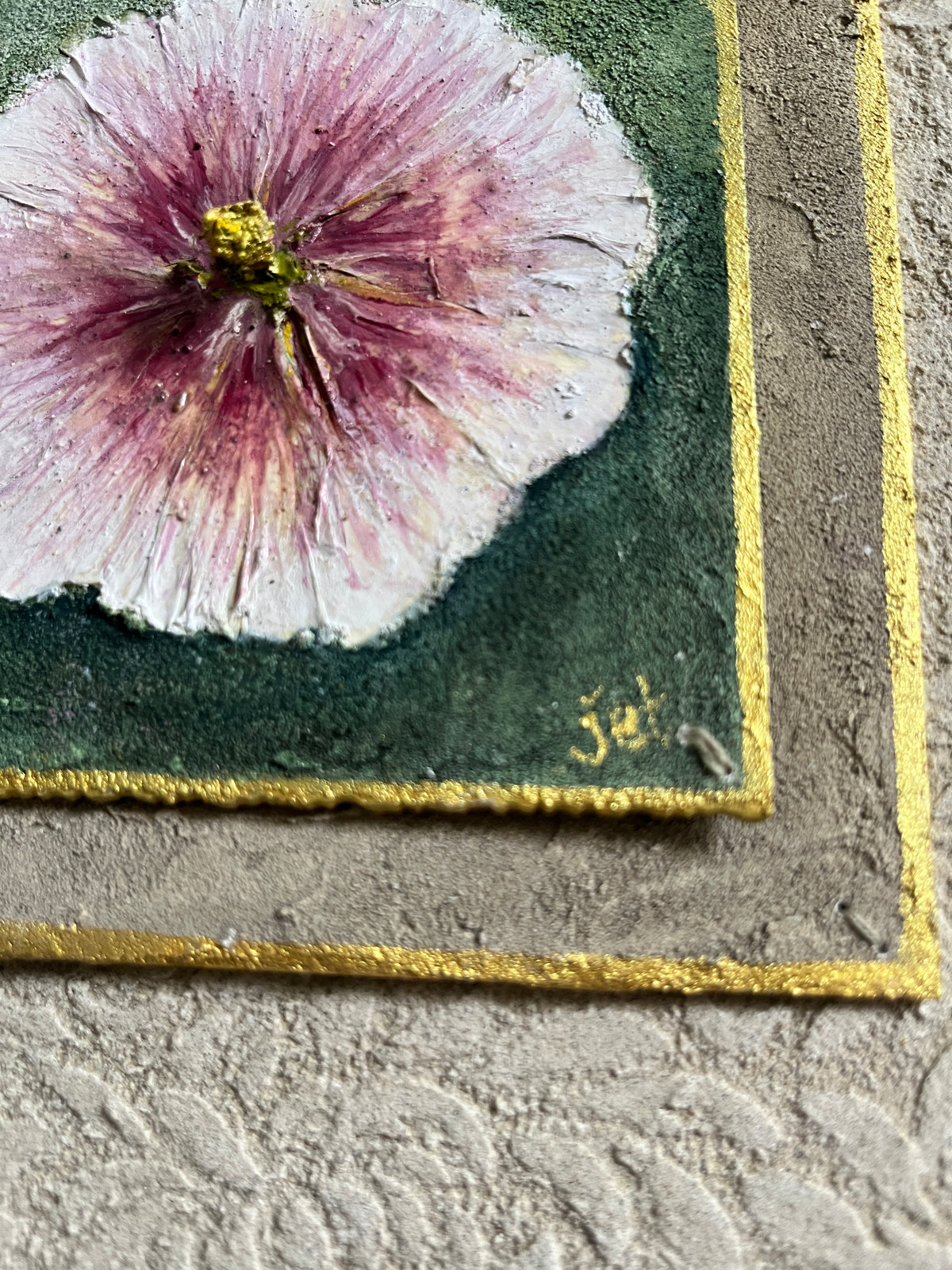 Mini Stokroos — Botanisch Schilderij met Verborgen Boodschap